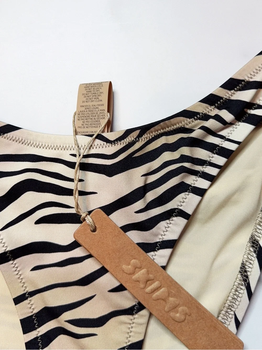 SKIMS size new